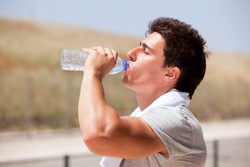 Agar Kadar Asam Urat Tidak Naik, Rajinlah Minum Air dan Kurangi Konsumsi Roti (2)