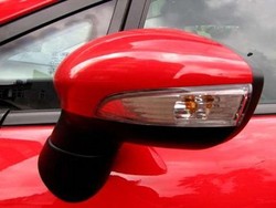 Mobil Pakai Spion Elektrik? Jangan Sembarangan Ngelipet
