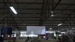 Nonton Gratis di Tanah Abang, Pedagang: Pengennya Laris, Nonton Doang Buat Apa?