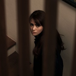 Perankan Psikiater Jadi Tantangan untuk Revalina S. Temat