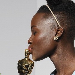 Raih Piala Oscar, Lupita Nyongo Tak Bisa Tidur