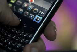 Bentuk Fisik BlackBerry Q20 Dipertanyakan