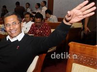 Rapat Dahlan Iskan dan Komisi IX Memanas