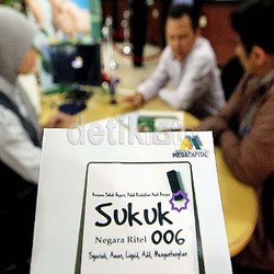 PNS Sampai Ibu Rumah Tangga Ikutan Beli Sukuk Ritel