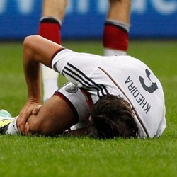 Khedira Tak Pasang Target Comeback