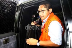 KPK Jerat Anas Urbaningrum dengan Pasal Pencucian Uang