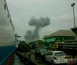 Serpihan Logam Akibat Ledakan Gudang Amunisi TNI AL Terlempar Hingga 1 Km