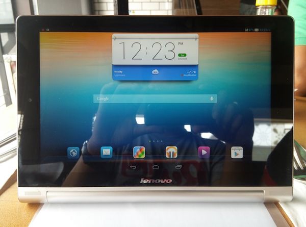 Desain Unik Lenovo Yoga Tablet 