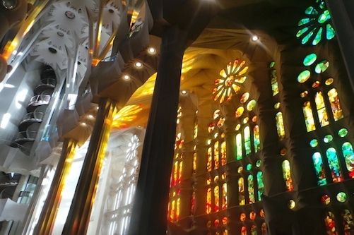 Wow, Gereja Bisa Secantik Ini di Barcelona