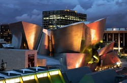 10 Tempat Konser Paling Keren di Dunia (1)