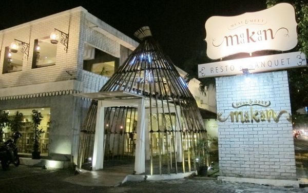 Makan-makan Sajian Indonesia di Restoran Makan-makan