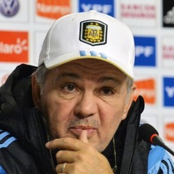 Lawan Rumania, Argentina Coba Pemain Alternatif