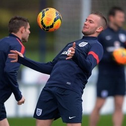 Suporter Inggris Bikin Petisi Tepikan Cleverley, Hodgson Cuek