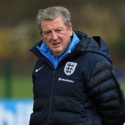Eksperimen dan Perjudian Hodgson di Wembley