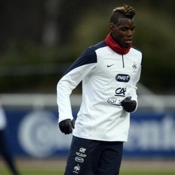 Kerap Dibandingkan, Vieira Nilai Pogba Lebih Bertalenta