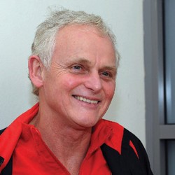 Sukses di Liverpool, Psikiater Ini Dikontrak Timnas Inggris