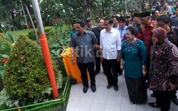 Risma Ngaku Tak Bisa Kampanye, PDIP: Beliau Seperti Itu Sudah Luar Biasa