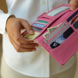 Ladies, Yuk Uji Pengetahuan Seputar Uang