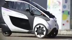 Ini Dia i-Road, Jagoan Baru Kendaraan Penembus Kemacetan