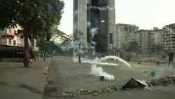 Bentrok di Peringatan Setahun Kematian Hugo Chavez