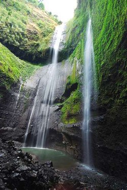 Air Terjun Madakaripura, Tempat Semedi Gajah Mada