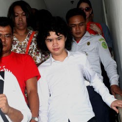 Ada Tonjolan di Punggung Dul, Sidang Tetap Dilanjutkan