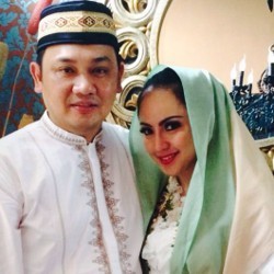 Dugaan Farhat Abbas Selingkuh dengan Regina Mulai Terlihat Kebenarannya