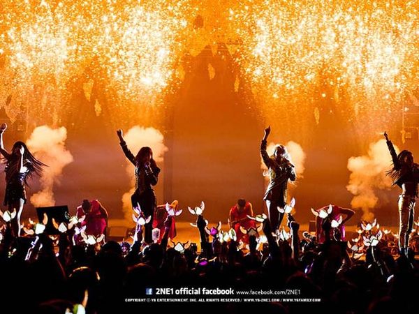 Wow, Meriahnya Konser All or Nothing 2NE1 di Seoul