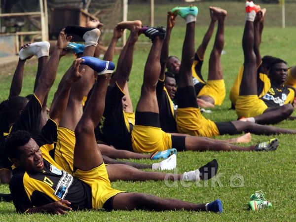 Persipura Latihan Jelang Lawan Home United