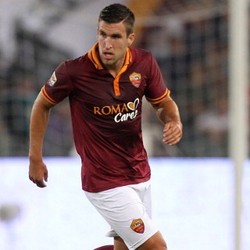 Serie A Buat Strootman Lebih Kuat