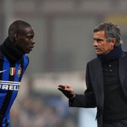 Mourinho Tertarik Latih Balotelli Lagi