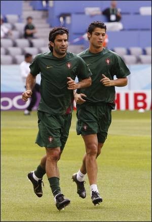 Pauleta Sudah, Ronaldo Kini Incar Rekor Figo