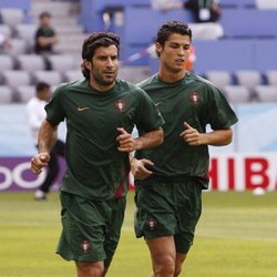 Pauleta Sudah, Ronaldo Kini Incar Rekor Figo