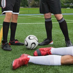 Patahkan Kaki Lawan, Bek Vietnam Diskors 28 Pertandingan