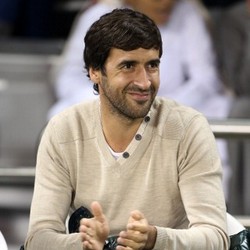 Valdano: Raul Bakal Jadi Guardiola-nya Madrid