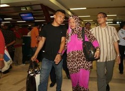 Nur Jannah Penggunting Kiswah, Alwi Shihab: Niat untuk Kesembuhan Tapi Salah