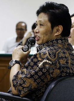 Diperiksa Sebagai Tersangka, Mahfud Suroso Belum Ditahan KPK