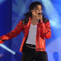Penyanyi Brandon Howard Diduga Anak Michael Jackson