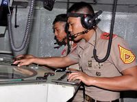 Taruna AAL Magang di KRI Sultan Iskandar Muda
