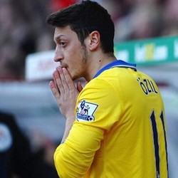 Sudah Fresh Lagi, Oezil?