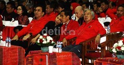 Jokowi: Akan Saya Bilang ke Bu Mega Kalau Kader PDIP Minta Saya Nyapres