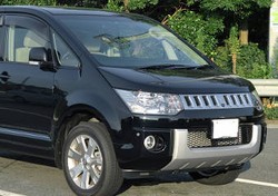 Mitsubishi Goyang Pasar MPV Indonesia dengan Delica