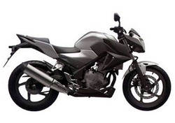 Honda Patenkan Desain Naked CBR300R dan CBR250R