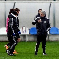 Mourinho: Lawan Spurs Bakal Jadi Laga yang Berat