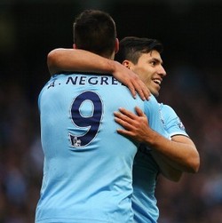 Pellegrini Berharap Aguero-Negredo Buas Lagi