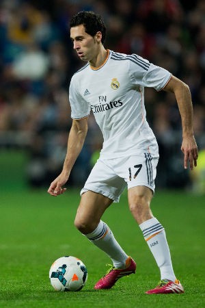 Madrid Ditinggal Arbeloa Beberapa Laga
