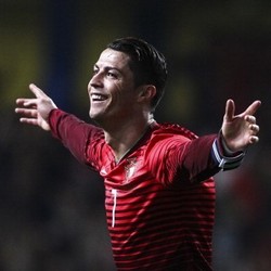 Pekerja Keras, Ronaldo Layak Jadi yang Terbaik di Dunia