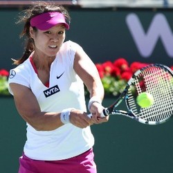 Li Na & Ivanovic Lewati Hadangan Pertama