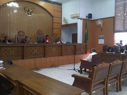 Eks Pimpinan BRI Divonis 3 Tahun Penjara Atas Penggelapan 59 Kg Emas