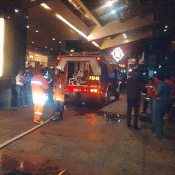 Api Padam, 12 Mobil Damkar Tinggalkan Hotel Sahid